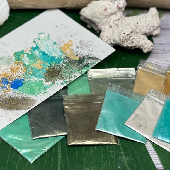 15 Premium Metallic Mica Powders & Sea Glass Shells Crafting Resin Painting Lot - Picture 16 of 17